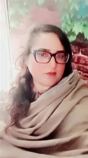 Tum ny kbhi rewind memories ko touch keya hy .... okay.... so tell me where's the start point of rewind memories.... its a question for only who have photogenic memories...and I Love my memories...🫶 #Annie💌 #foryoupage #fypシ゚viral #trending #viralvideo