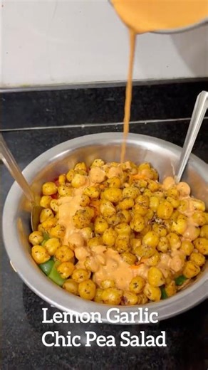 My Secret Lemon Garlic Chickpea Salad Recipe 🍋🧄 #salad #easyrecipe #healthyrecipes