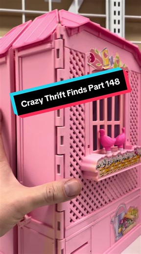 The 2000 Barbie Magi-Key Folding Dollhouse! #barbie #thriftstorefinds #thriftingfinds #dollhouse #barbiedoll