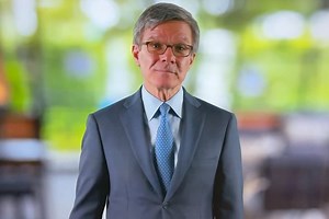 Allstate CEO Tom Wilson faces MAGA backlash following bizarre Sugar Bowl ad in the wake of New Orleans attack