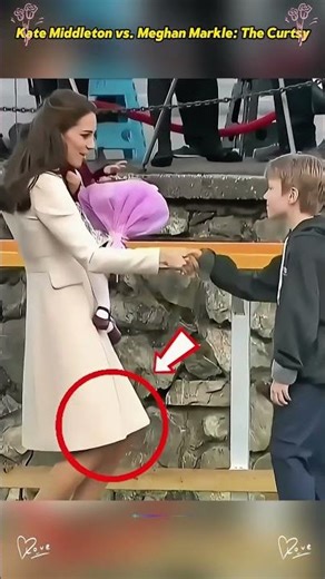 Kate Middleton vs. Meghan Markle: The Curtsy💕❤️ #katemiildeton #foryoupage #meghan #catherine