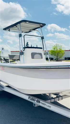 Rent your boat today with Harmony Waters Boat Rentals! Perfect for cruising, relaxing, or fishing. Call or text: (786) 412-2834