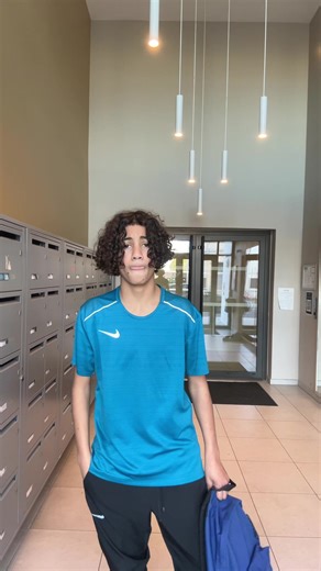 Vidéos de Tlc😷 (@tlc_33400) avec son original - 💸💸