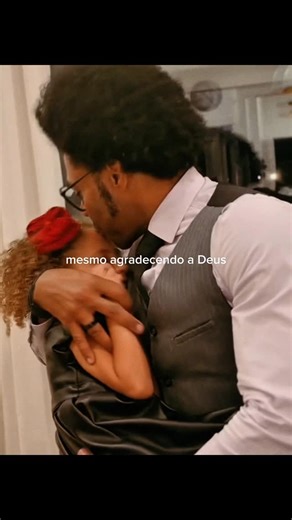Thalles Roberto on Instagram: "Eu só tenho motivos para AGRADECER PAI ❤️"