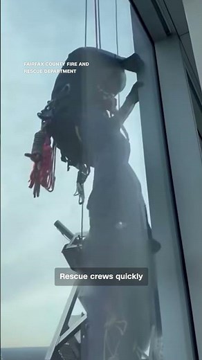 Window washers left dangling 15 stories above the ground