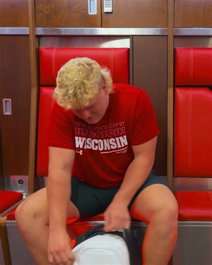 packed and ready to go to Platteville with our Under Armour No Weigh backpacks 🎒 | Wisconsin Football