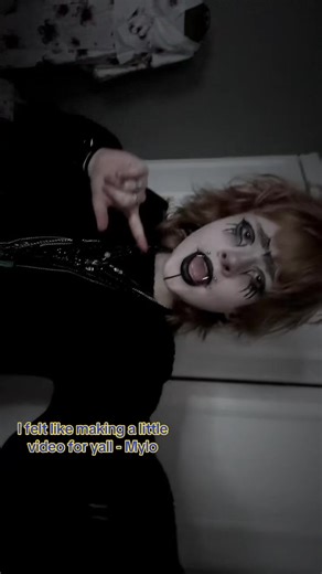 Creating a Unique Goth Aesthetic Video