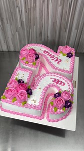 #52 Cakes Classic Design #whippitparin #BHD #bakersfield #whippit #caketopper #cakedecorating #sugarflowers #cakedesign | Dizon's Cake Corner