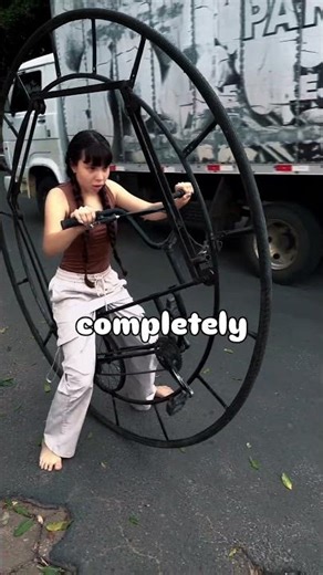 This Bicycle Breaks Your Brain