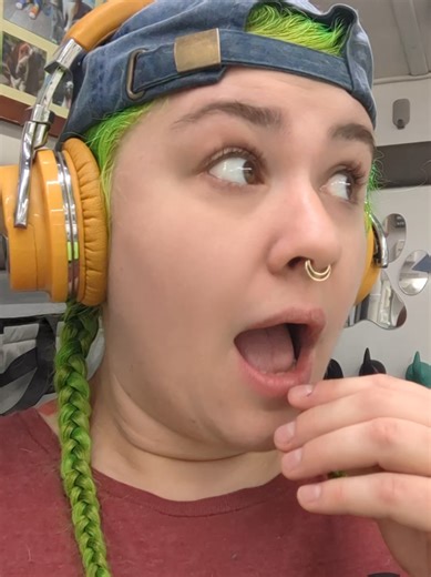 I'm just sitting here eating my popcorn 🍿 | Dog Groomer