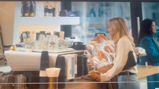 3.9K views · 22 reactions | A Rules beginning when @glenpowell spots @sydney_sweeney and pretends to be her husband in @anyonebutyoumovie @netflix! This romcom is a rollercoaster ride but everything goes back to the fact that he spoke to her first! What do you think ? | The Rules Book | Facebook