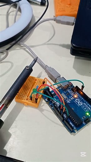 🤯 Thermistor + Arduino = Smart Temperature Alarm #arduino #scienceproject #automobile #uno