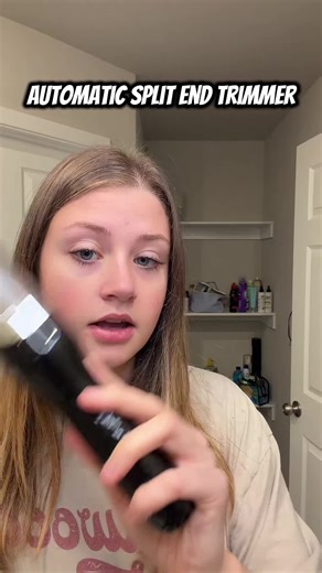 Cut off split ends without taking the length with an automatic split end trimmer!!😊 #splitendtrimmer #splitendstreatment #splitends #hairtrimmer #tiktokshopfinds