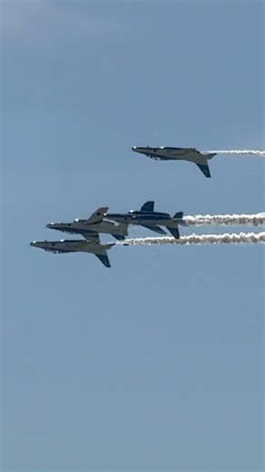 ブルーインパルス「フォー・シップ・インバート」背面飛行の極み！ #shorts