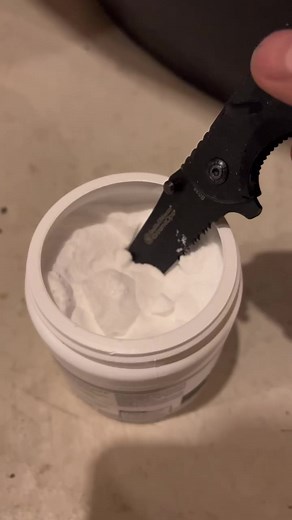 2.3M views · 10K reactions | This toxic substance is exactly what you use to make a tank a non-toxic environment for your fish! Just do it before you get fish! | Luke’s Goldies | Facebook