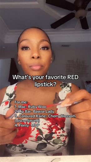 What’s your favorite red lipstick? Drop it below! #redlipstick #redlips #naturalmakeup #beautytok #lipstickhack