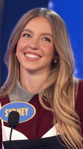 Family Feud on Instagram: "Sydney Sweeney and the cast of The Housemaid take over an all-new Celebrity Family Feud Holiday Special! ✨🤑✨ Catch the action TONIGHT (12/4) at 8/7c on ABC. Stream on Hulu."