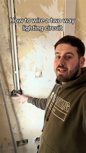 How to Wire a Two Way Light Switch