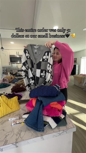 Small business day 🫡🖤 #packing #haul