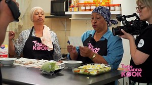 981 reactions · 31 shares | #Bloopers! Dinge verloop nie altyd seepglad agter die skerms nie, maar Tietie en Nanna laat dit eintlik maklik lyk! Maak seker jy mis nie uit op Donderdag se episode nie.襤 #TietieEnNannaKook, elke Donderdag om 17:00 op #ViaDStv147. | VIA TV | Facebook