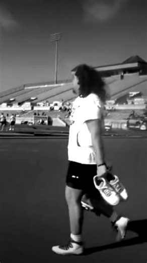 TJ Shanahan will be a name to remember under Phil Trautwein #gogators #uf #gators #hightopsports #gatorsfb