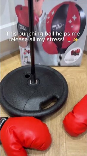 Train like a pro with the Speed Boxing Ball Toy! 🥊