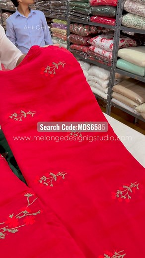 Purchase link: https://melangedesigningstudio.com/product-category/christmas-collection-2025/ Search code: Christmas collection Christmas collection fabric update Fabric width :44” For more enquires: 95676 84499 Website link: www.melangedesigningstudio.com 𝑴𝑬𝑳𝑨𝑵𝑮𝑬 𝑫𝑬𝑺𝑰𝑮𝑵𝑰𝑵𝑮 𝑺𝑻𝑼𝑫𝑰𝑶 Kochi, Ernakulam, Kerala 682035 #fabrics #checkdesign #fabrics #melange #multithread #christmascollections #bibinmelange #bibinjohnstore #chanderi #red | Melange Designing Studio
