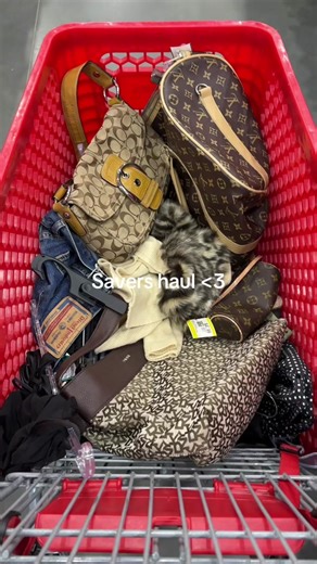Saben and Jazzy's Baby Haul at Savers Carrum Downs