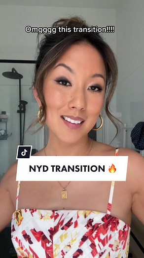 2023 OFF TO A FLYING START 👏🏼 You guys chose outfit 2, so here she is ❤️ Thank you so much for your help and happy first day of the year!! #GRWM #transition #beforeandafter #outfit #ootd #fashion #NYD