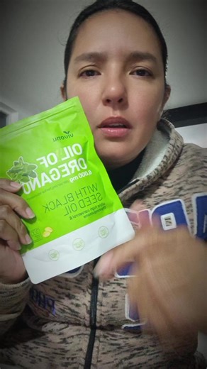 Aceite de orégano y semilla negra #antioxidantes #digestion #ligera #aceitedeoregano #vivonu