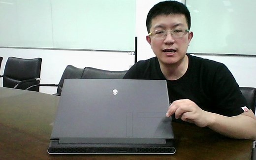 主板倒装？不能升级？外星人M17游戏本详细拆解