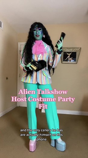 Nonbinary Alien Costume Fashion Inspo | How to Dress Like an Alien