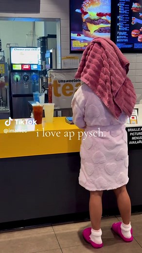 Understanding Social Norms in Psychology