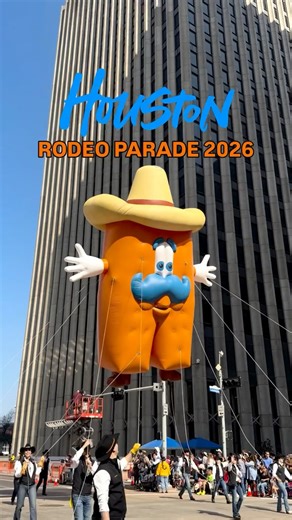 Kicking off rodeo season with big Texas energy 🤠🎉 The 2026 Downtown Houston Rodeo Parade rode through the streets with horses, floats and nonstop hometown pride — and H-Town showed UP! 🤘🐎 #ExploreHOU | Visit Houston