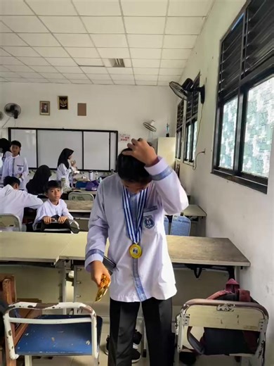 masi joget diatas omongan haters ni🤭🤭💃🏻🕺🏻🕺🏻 #fyp #tiktok #smp #sixteen #mrnandang