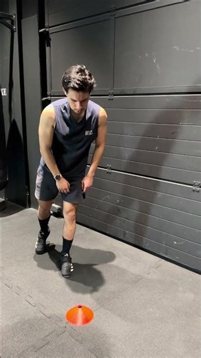 Single Leg Cone Touch