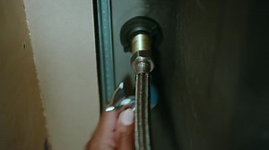 How to Remove a Kitchen Faucet