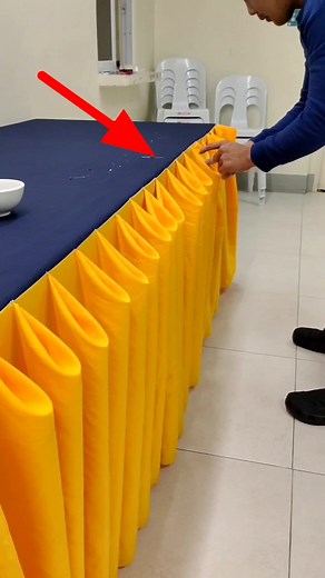 Table Skirting Tutorial: Knife Pleats Design Ideas