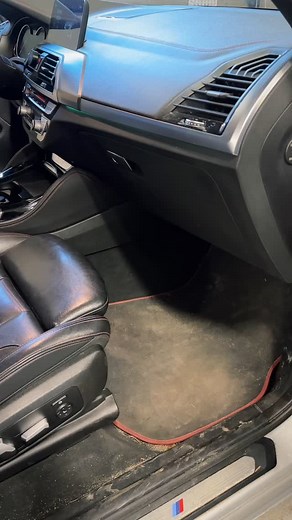 BMW X4 奈 Atliktas salono cheminis valymas ir odinių audinių impregnavimas  Liepų takas 1B, Tauragė +37060108686 #detailing #taurage #lietuva #bmw #x4 #msport #reels #baltics #automotive #dirty #clean #beforeandafter #interiordesign #cleaning | Karolis Zemeckis | Facebook