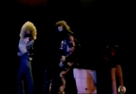 16K views · 641 reactions | Led Zeppelin - Communication Breakdown, 1975 | Legendy muzyki | Facebook