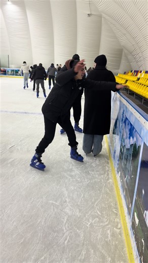 Bucsui cu calu la vale😂