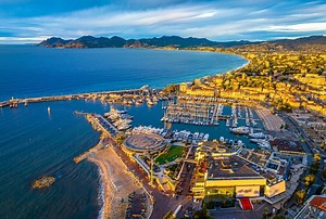 Can A Tourist Attend The Cannes Film Festival?