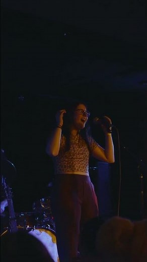 ‪@MaddsBuckley‬ ‘The Red Means I Love You’ LIVE! Wish I was in that audience #indiepop #livemusic