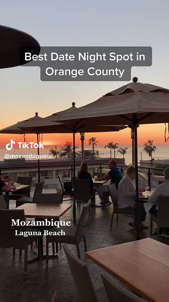 Romantic Sunset Ocean View Dining Experience in Laguna Beach