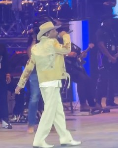 177K views · 8.1K reactions | R O D E O 鸞 H O U S T O N | Keith Sweat | Facebook