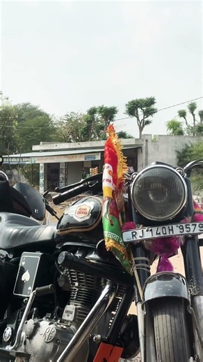 Desi Bullet, Desi Josh! 🚩 Baba Ramdev Jhanda Ride.