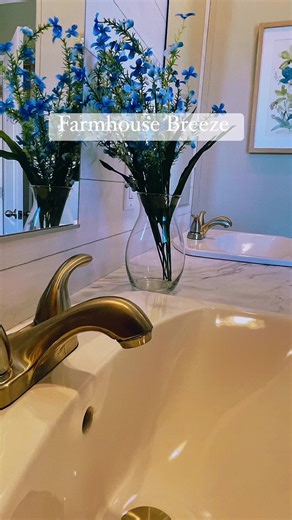20 reactions | Farmhouse Breeze Home has 4 bedrooms and 2 baths. This house has an extra family room and a large utility room. With 1,896 sq.ft. it has plenty of space for you and your family! ✨ | Clayton Homes of Buckhannon | Facebook