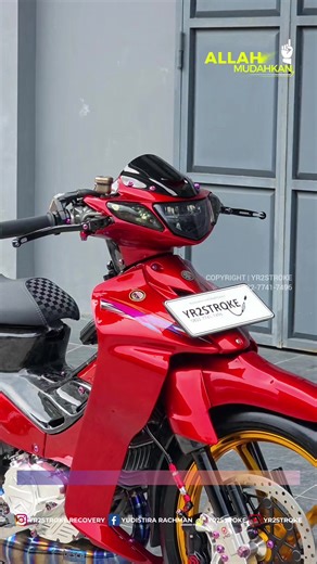 𝗧𝘆𝗽𝗲 : YAMAHA 125Z 5BU RED CANDYTONE 2000 - FULL UPGRADE HEDON LOOK 𝗙𝗼𝘂𝗻𝗱𝗲𝗱 : 2000 𝗗𝗲𝘀𝗶𝗴𝗻 : by yr2stroke • • • Spesifikasi : [ ] Tahun 2000 [ ] NP (Untuk Full Paper silahkan chack di bagian bawah caption) [ ] Blok OS 0 [ ] Velg KZR X5 Original Almu [ ] Ban depan dan belakang FDR MP27 90/80'17 [ ] Piringan Yutaka Floating 300mm [ ] Piringan Belakang B1 220mm [ ] Kaliper Depan Brembo Caferacer Radial Monoblock [ ] Kaliper Belakang Brembo Axial 2P Nickel [ ] Bracket D/B CNC Bilet T
