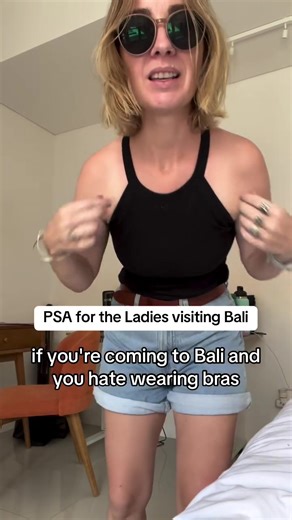 Comfy UniQlo Tops for Bali Travel: No Bra Needed