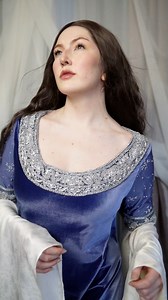 Arwen Undómiel ✨ I loved making this cosplay and adding to my ever growing collection of LotR costumes 🥰 | Lauren Does Cosplay